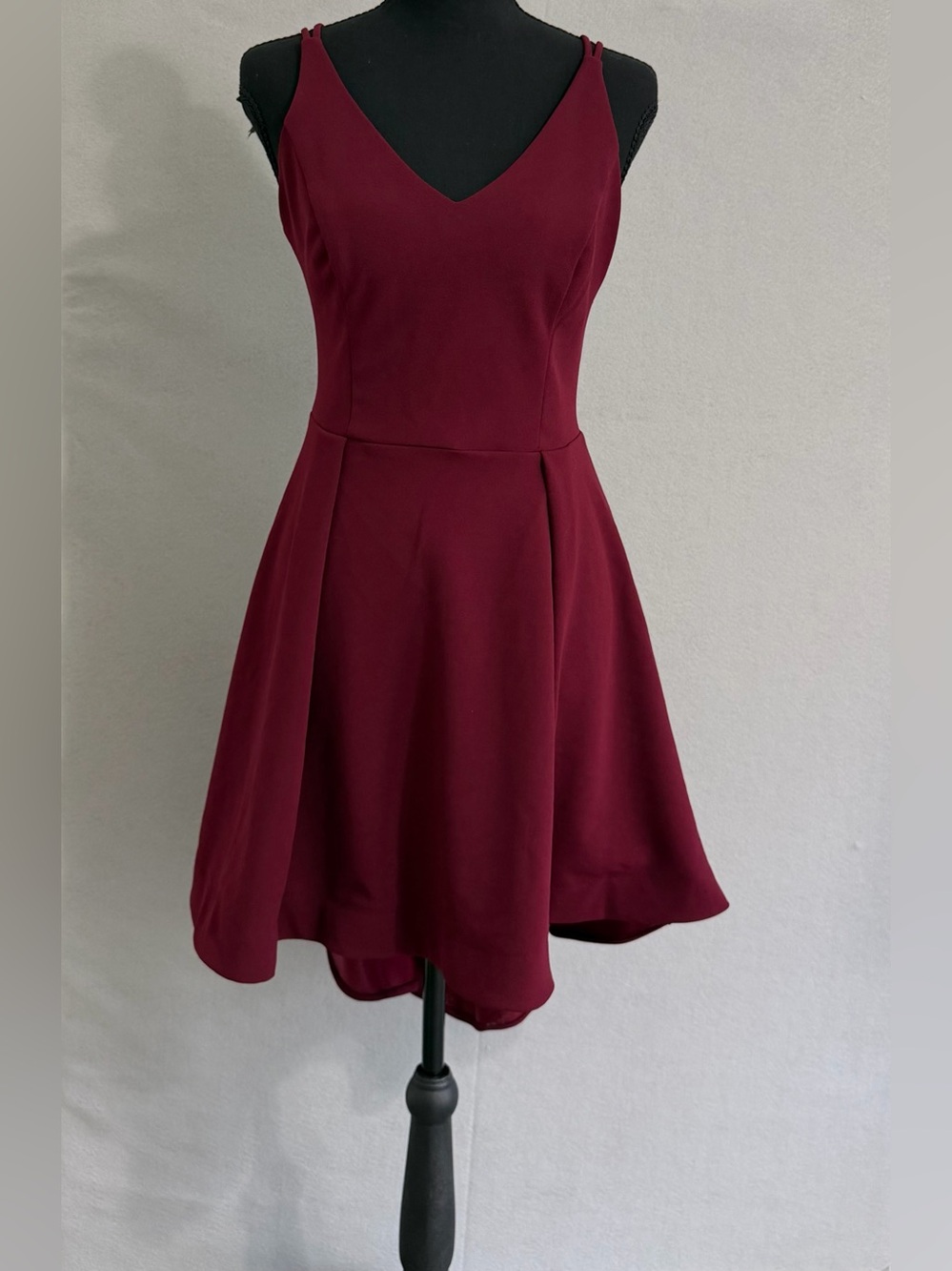B. Darlin Mini Dress s11/12 Women's Wine Red Color Sleeveless Ajustable Strap